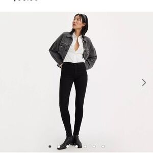 Levi’s skinny jeans